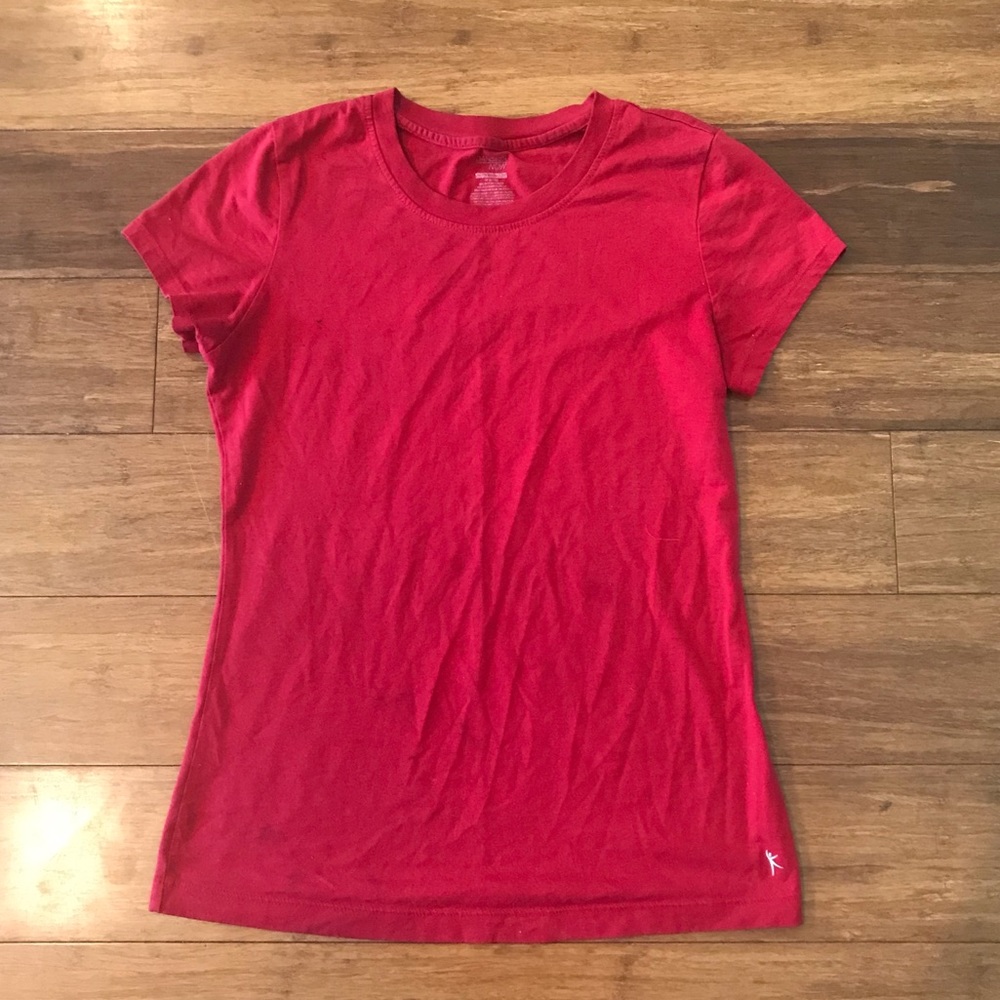 ✨5/$14 Woman’s Plain Red Crew Neck Short Sleeve